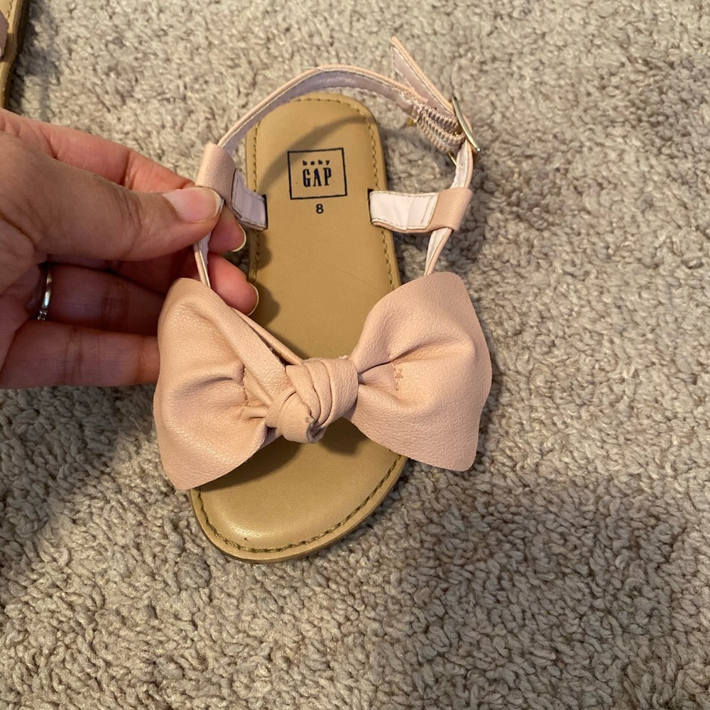 GAP sandals - Picture 3 of 4